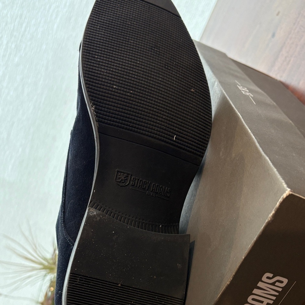 Stacy Adams Men's Navy Suede Oxfords - Picture 5 of 8